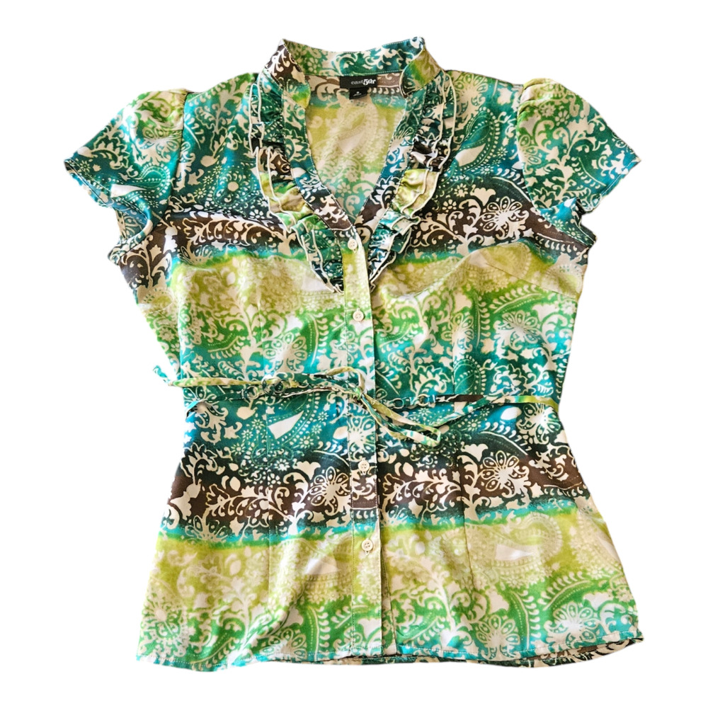 East 5th Small Short Sleeve V-Neck Button Up Shirt